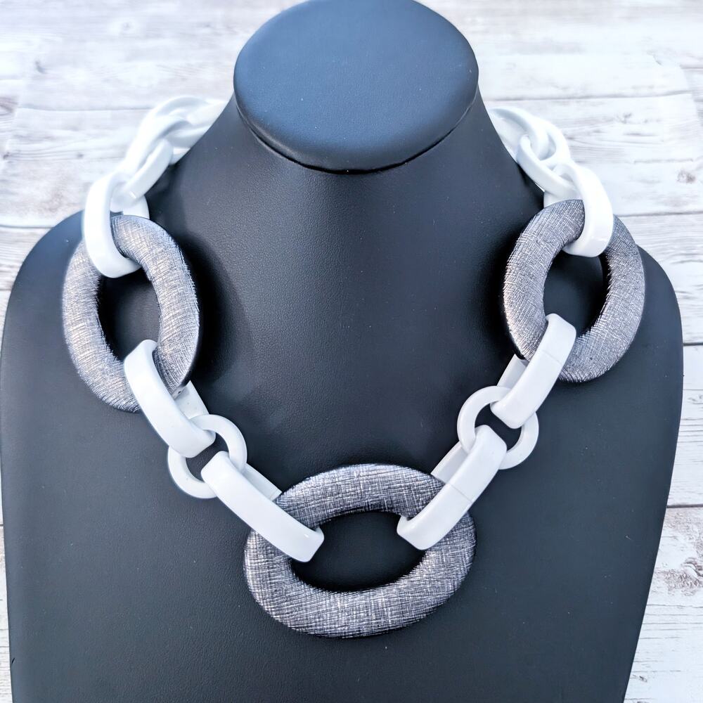 Vintage Statement Necklace Stunning Chunky White & Grey